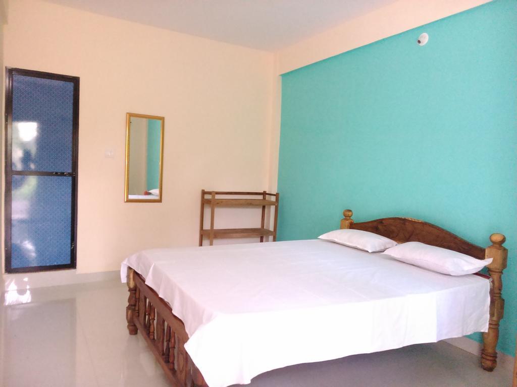 La Blanche Guest House Калангут Екстер'єр фото